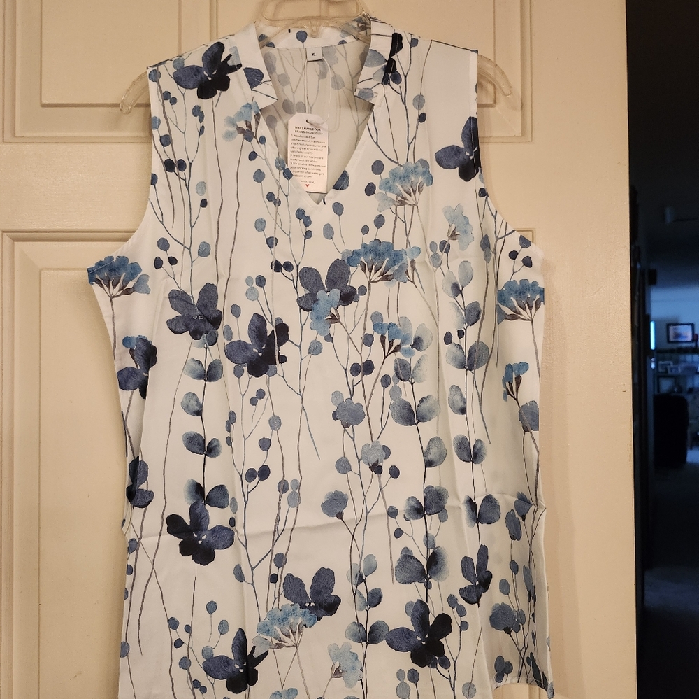 Floral Blue and White V-Neck Shirt with Light Blue High-Waisted Shorts